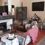 La Maison De L'oenologue Πανσιόν Poucharramet