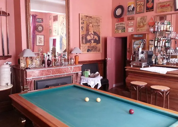 La Maison De L'oenologue Poucharramet